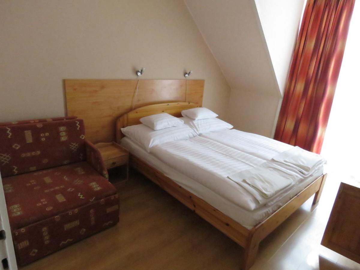 Thermal Apartmanhaz Komárom Zewnętrze zdjęcie