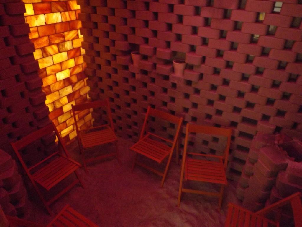 Thermal Apartmanhaz Komárom Zewnętrze zdjęcie