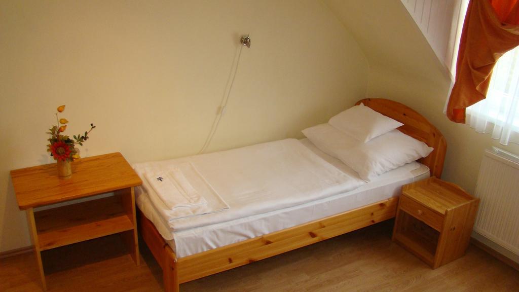 Thermal Apartmanhaz Komárom Zewnętrze zdjęcie